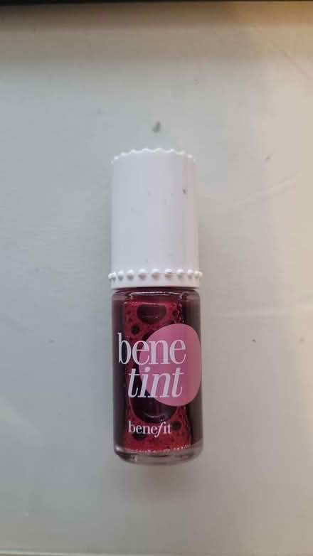 Photo of free Benefit lip stain (Withington) #1