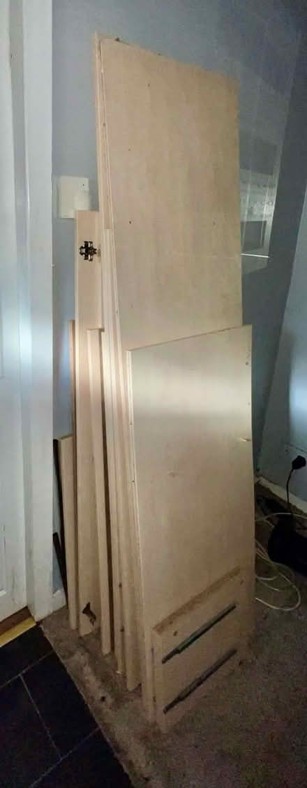Photo of free Wardrobe (Irlams o' th' Height M6 7) #2