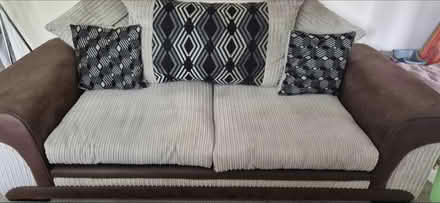 Photo of free Sofa (GL51) #1