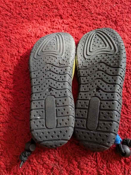 Photo of free Beach shoes (Bracknell Forest RG12) #3