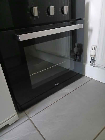 Photo of free Fridge and cooker (Leeds 15) #2
