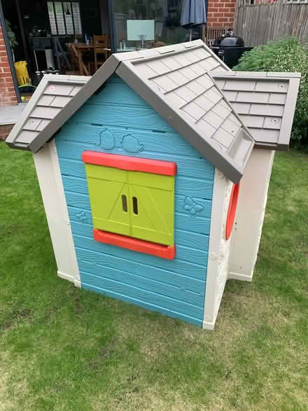 Photo of free Smoby playhouse / shop (Roehampton SW15) #1