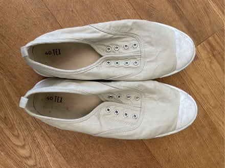Photo of free Canvas shoes size 6 (Golden Green TN11) #1