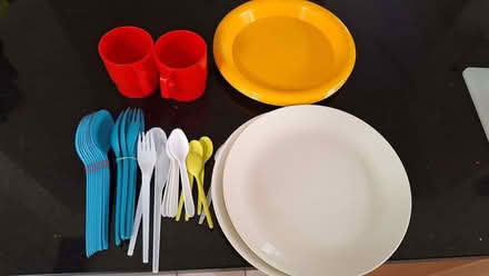Photo of free Picnic plates, cups and cutlery (Horsell GU21) #1
