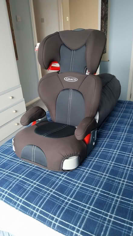 Photo of free Child's car seat (Smestow WV5) #1