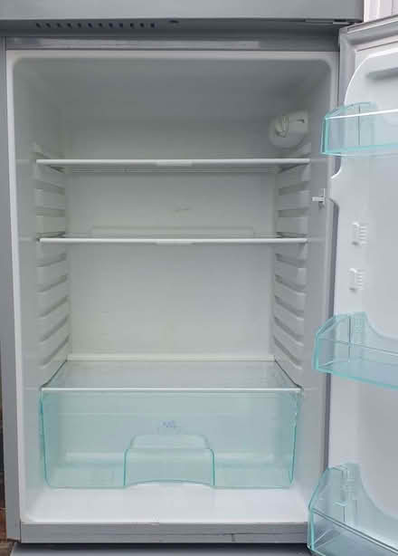 Photo of Under counter fridge (with or without freezer compartment) (Manor Park S2) #1