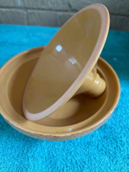 Photo of free Tangine Moroccan cooking vessel (GL54) #2