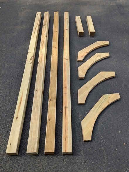 Photo of free 4x4 posts and corner braces (Menands, off Van Renss. Blvd.) #1