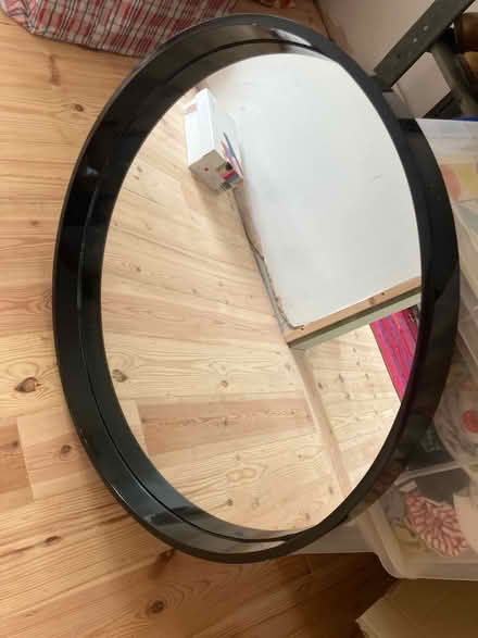 Photo of free Round Mirror (TN38 st Leonard’s) #1