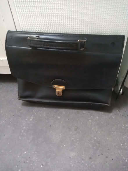 Photo of free Leather briefcase (Stroud GL5) #1