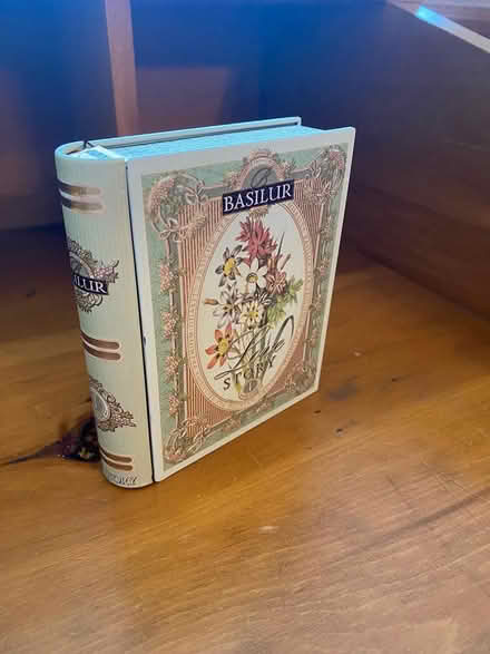 Photo of free Small book shaped metal box (Erin Mills and Britannia) #1