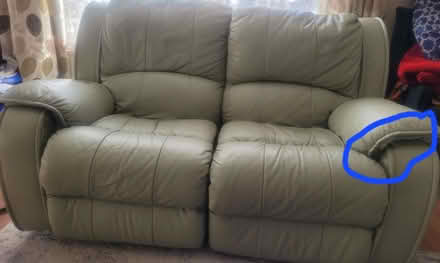 Photo of free Sofas (Hanworth TW13) #2