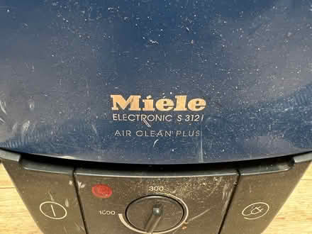 Photo of free Miele vacuum cleaner (Northway OX3) #2