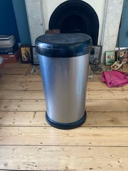 Photo of free Kitchen Bin (CT10) #1