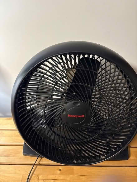 Photo of free Fan (Acton, MA) #1