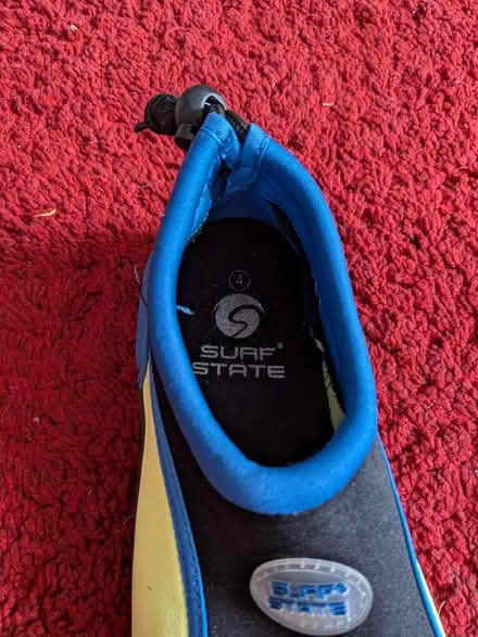 Photo of free Beach shoes (Bracknell Forest RG12) #4
