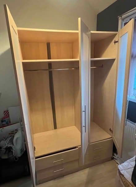 Photo of free Wardrobe (Irlams o' th' Height M6 7) #4