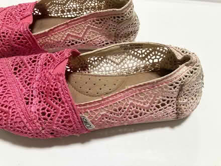 Photo of free Shoes, size 6/6.5, fair condition (34th St/Bway or Bensonhurst) #3
