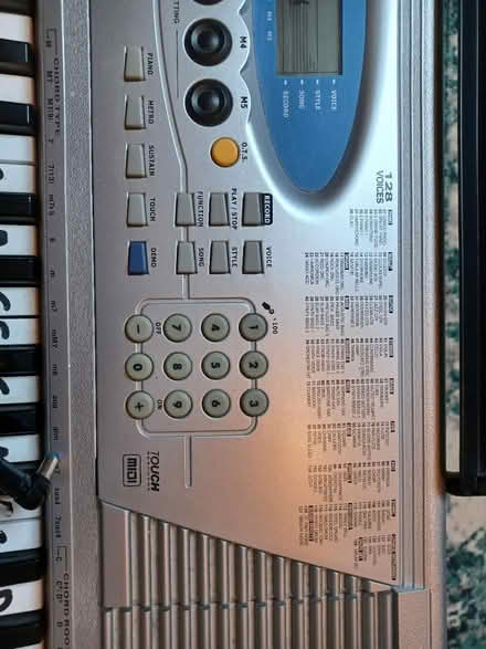 Photo of free Ashton AK100 keyboard (Cheltenham GL51) #4