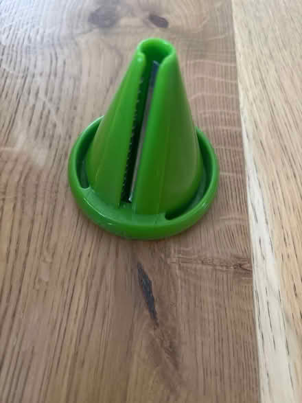 Photo of free Joie Vegetable Spiraliser Slicer (KT9 Chessington) #1