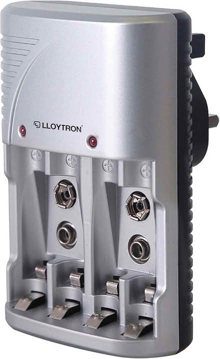 Photo of universal battery charger (Durkar WF4) #1