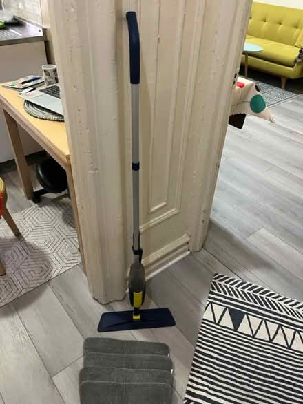 Photo of free Floor mop with reusable pads (Crown Heights) #1
