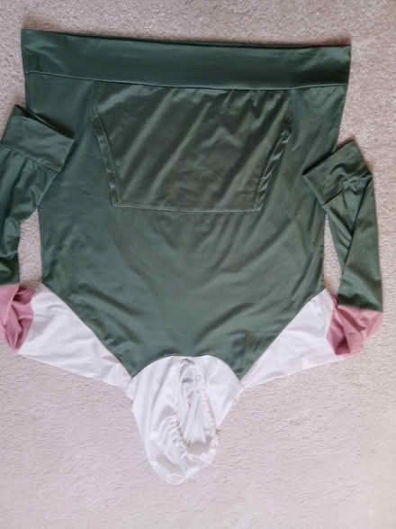 Photo of free Ladies tops size 12 ? (Parkhead EH11) #3