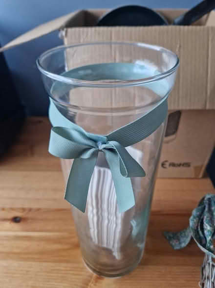 Photo of free Vases (BS39) #1