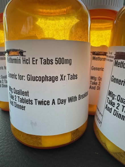 Photo of free med sealed Metformin 500 MG (Peoria near 101 and Grand) #1
