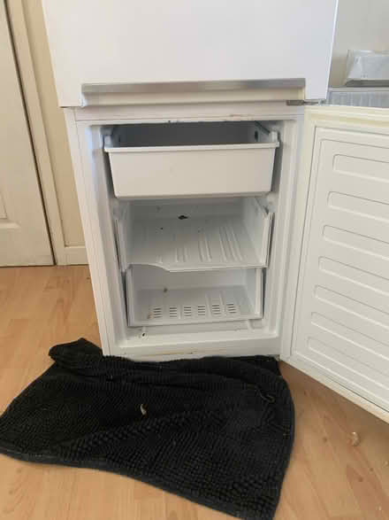 Photo of free Fridge & Freezer Unit - part working (Kemptown BN2) #2