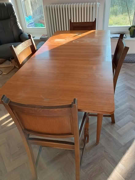 Photo of free Extending dining table & 4 chairs (East Barnwell) #1