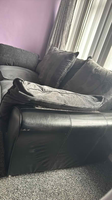 Photo of free used sofas (netherton DY2) #4