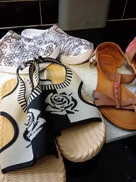 Photo of free Ladies sandals (Knowsley) #2