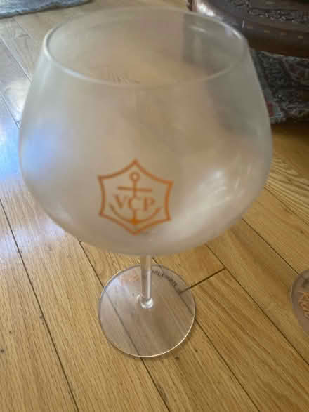 Photo of free 2 Veuve Cliquot cocktail cups (Near Friendship Heights metro) #1