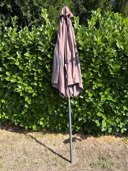 Photo of free Garden Parasol (DA5) #1