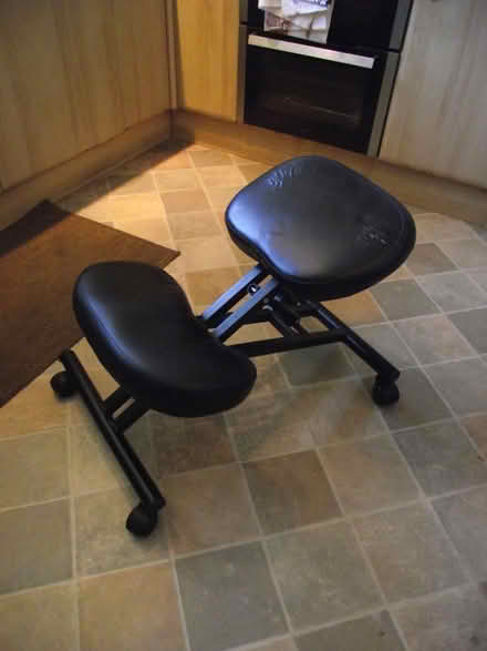 Photo of free Kneeling Chair (Stoke Prior HR6) #1