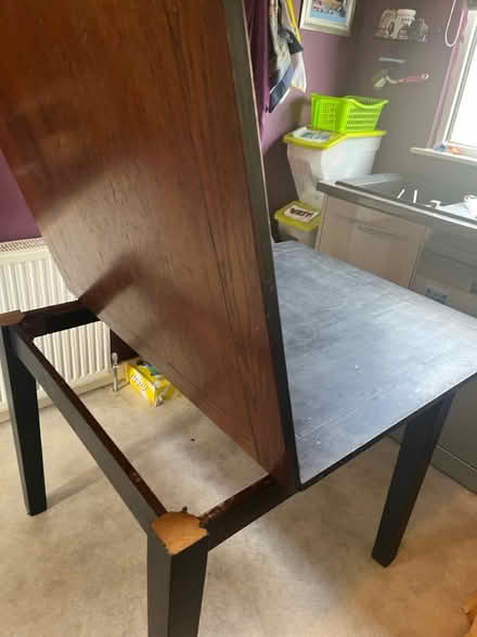 Photo of free Extending dining table (Barry CF62) #4