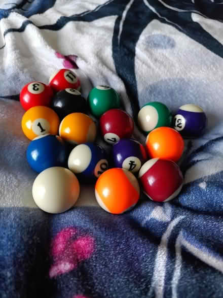 Photo of free Kids pools table balls (G65 kilsyth) #1