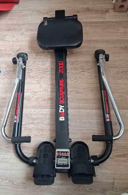 Photo of free rowing machine (Bellevue EH7) #1