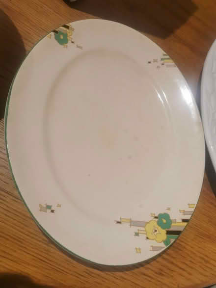 Photo of free Large plates (Idle BD10) #2