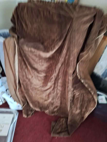Photo of free Single velvet long curtain (GL51) #2