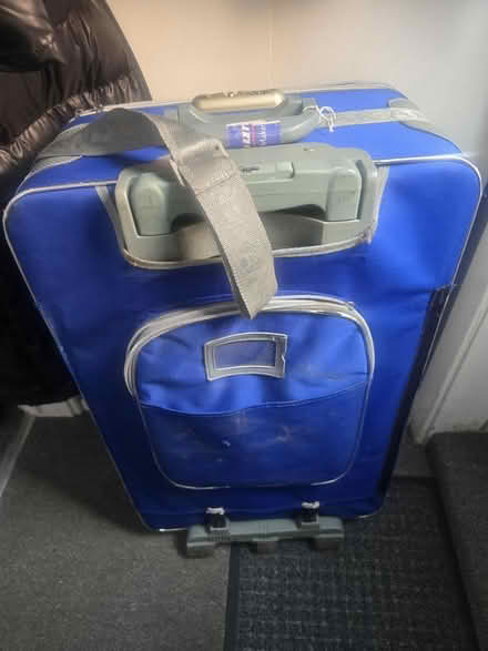 Photo of free Suitcase (Broxtowe NG8) #2