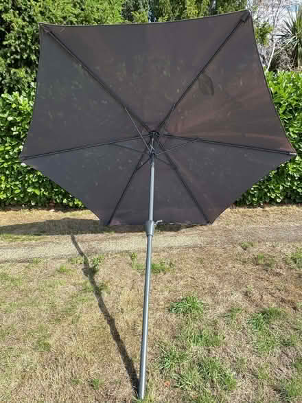 Photo of free Garden Parasol (DA5) #2