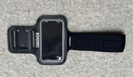 Photo of free Running armband (Bracknell RG12) #1