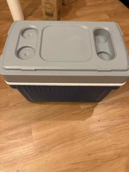 Photo of free Thermos cooler (Arlington Center) #3