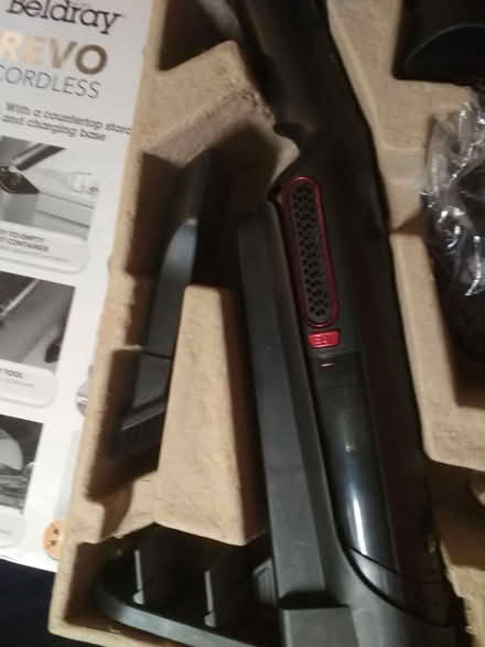 Photo of free PROMISED* Cordless vacuum Beldray (Near Mater hospital) #3