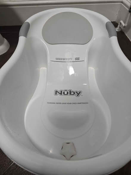 Photo of free Baby bath Nuby (IG6) #2