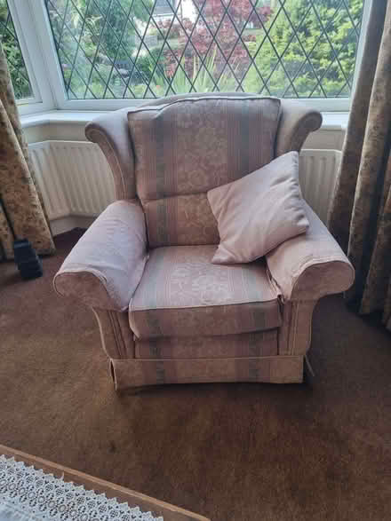 Photo of free 3 piece suite in pink (Bolton le Sands LA5) #1