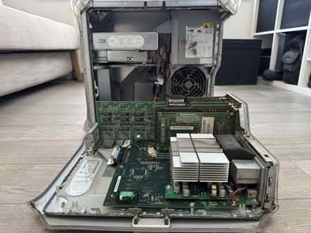 Photo of free Apple Power Macintosh G4 867 Tower - ! Non-functional ! (Temple Cowley OX4) #4