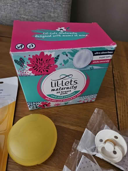 Photo of free Pregnancy/ baby stuff (Welwyn Garden City AL7) #3